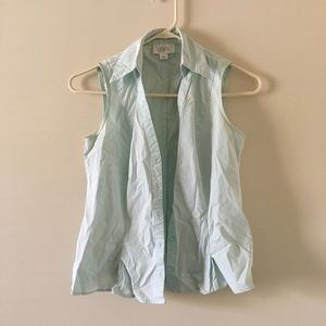 Ann Taylor- LOFT Button Up Collared Blouse